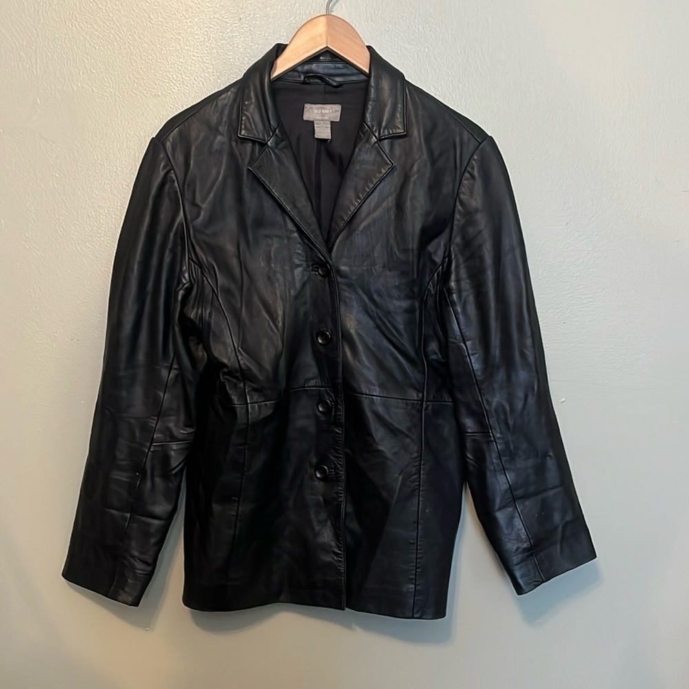 Old Navy 100% genuine leather coat women’s size large button front black - Picture 2 of 5